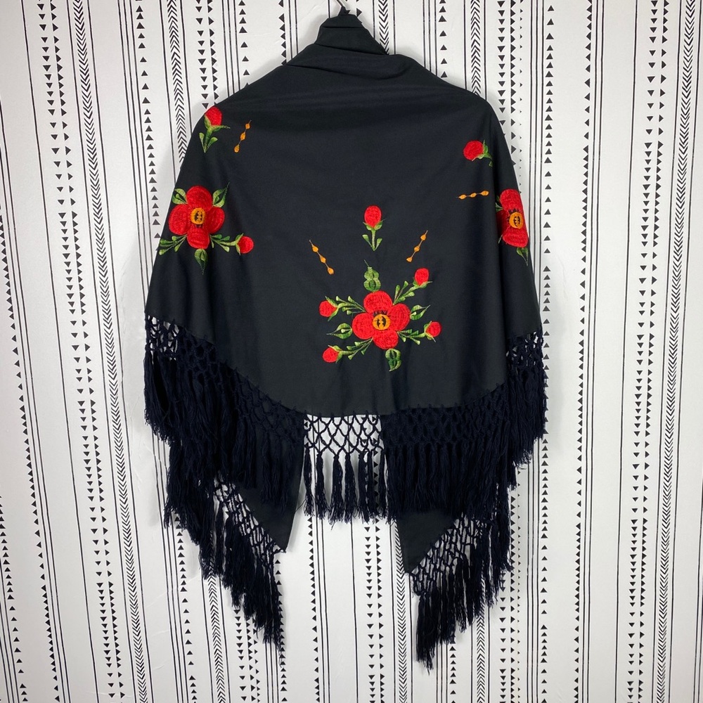 Red Rose Shawl